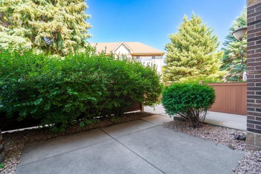 6459 Regency Lane, Eden Prairie, MN 55344