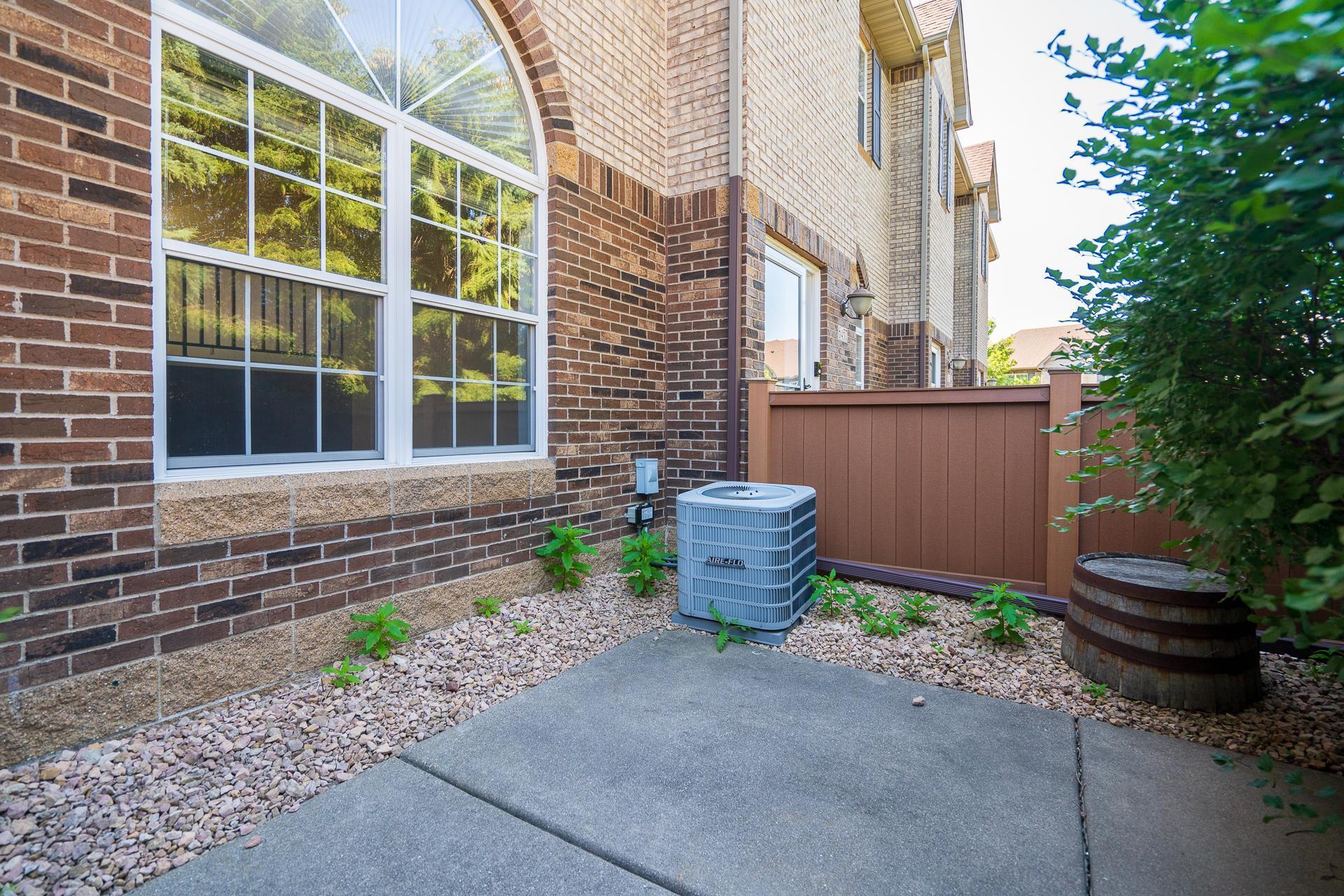 6459 Regency Lane MLS-3.jpg