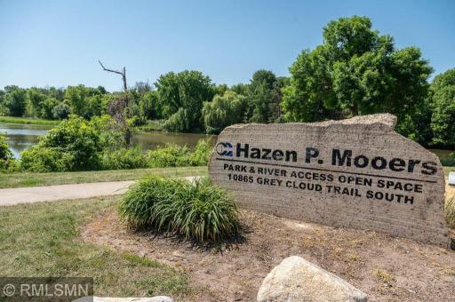 Located half a mile away from Hazen P. Mooers park with breathtaking views of the Mississippi River.