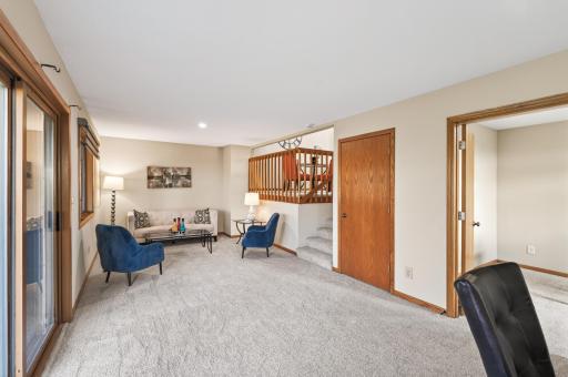 2317 Montana Avenue E, Saint Paul, MN 55119