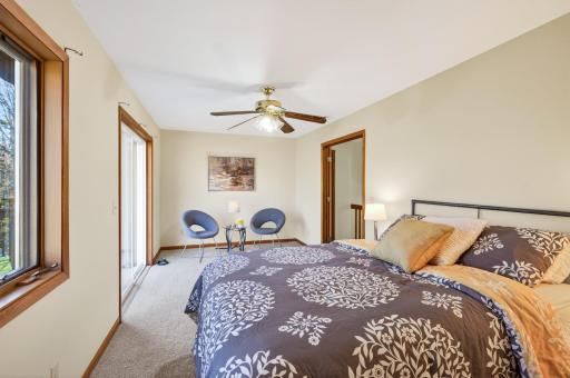 2317 Montana Avenue E, Saint Paul, MN 55119