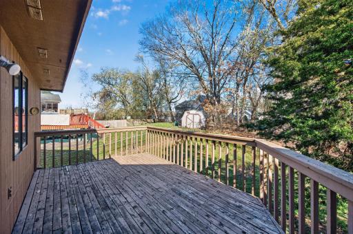 2317 Montana Avenue E, Saint Paul, MN 55119