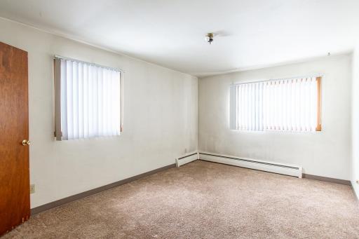 1813 13 1/2 Street S, Fargo, ND 58103