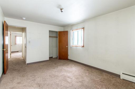 1813 13 1/2 Street S, Fargo, ND 58103