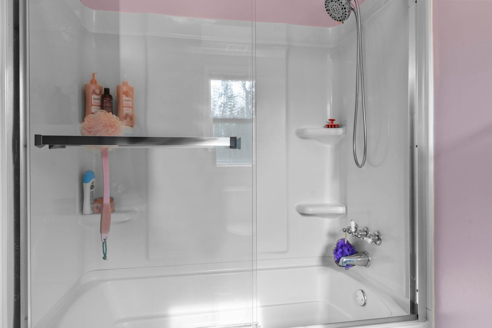 60-web-or-mls-25445 Spaulding Rd-293.jpg