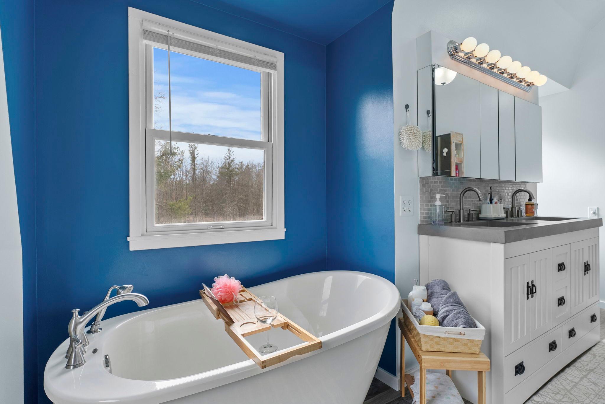 73-web-or-mls-25445 Spaulding Rd-353.jpg