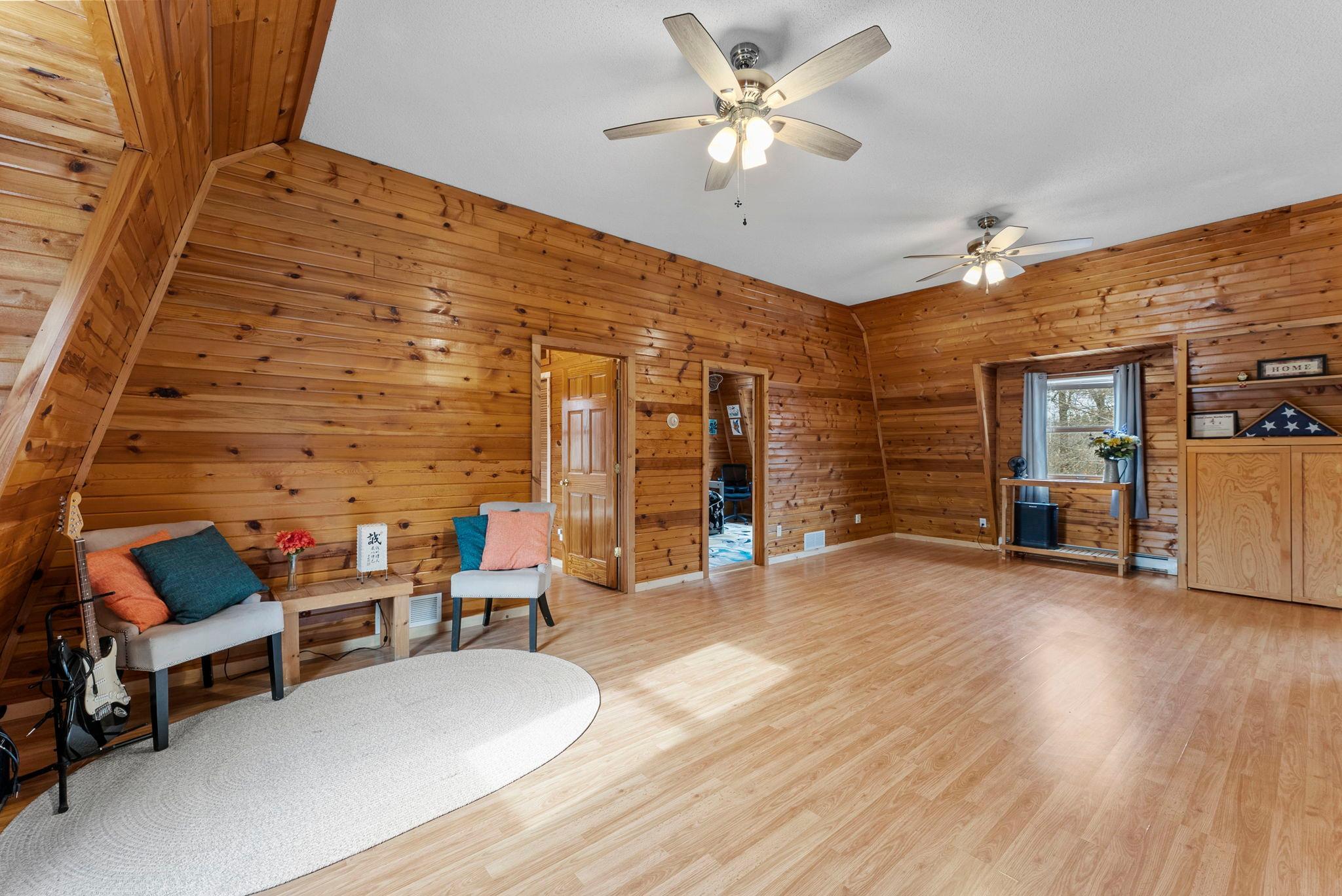 49-web-or-mls-25445 Spaulding Rd-238.jpg