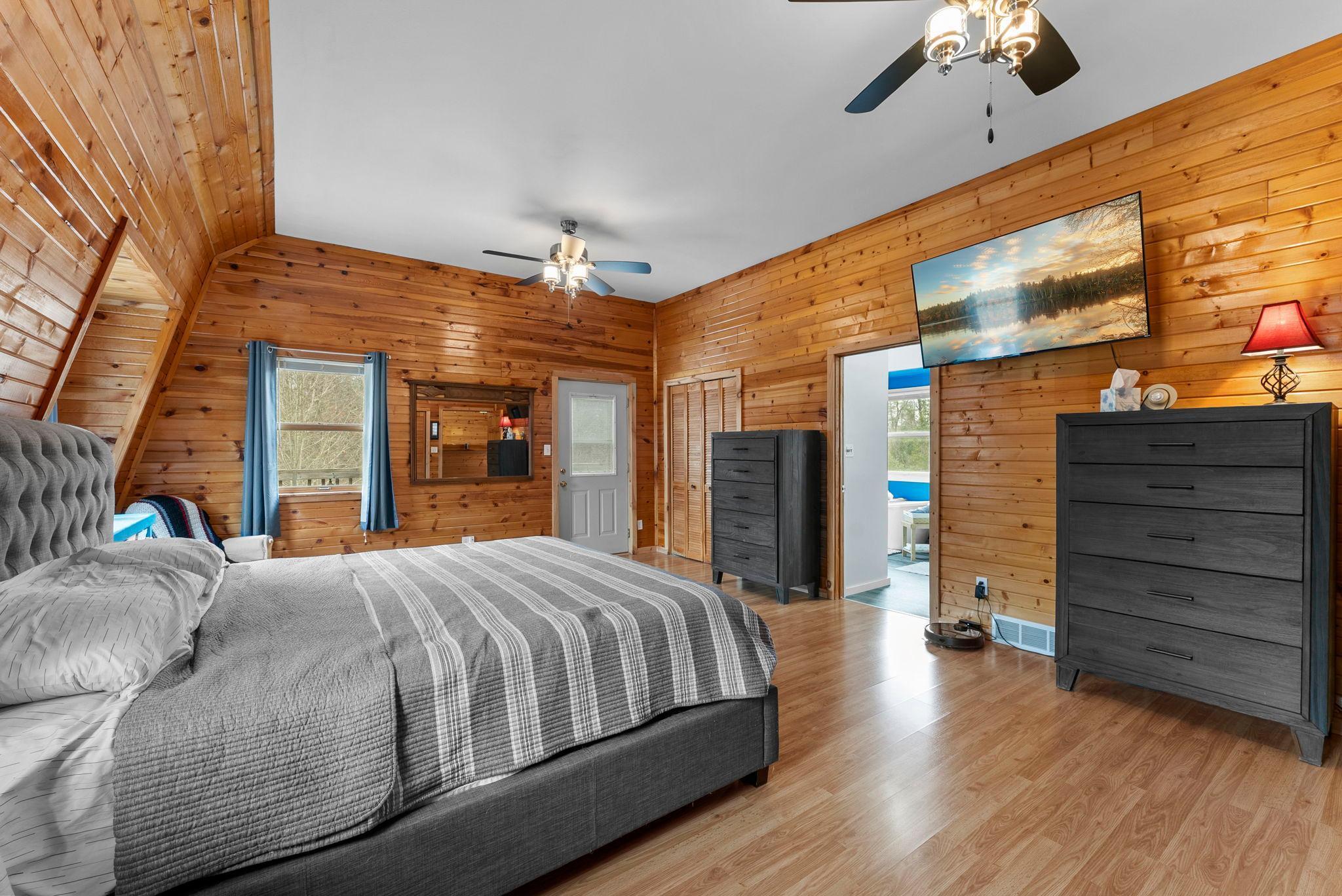 62-web-or-mls-25445 Spaulding Rd-303.jpg