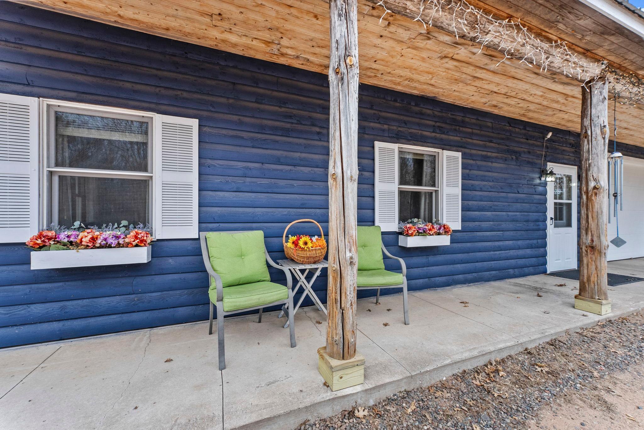 22-web-or-mls-25445 Spaulding Rd-103.jpg