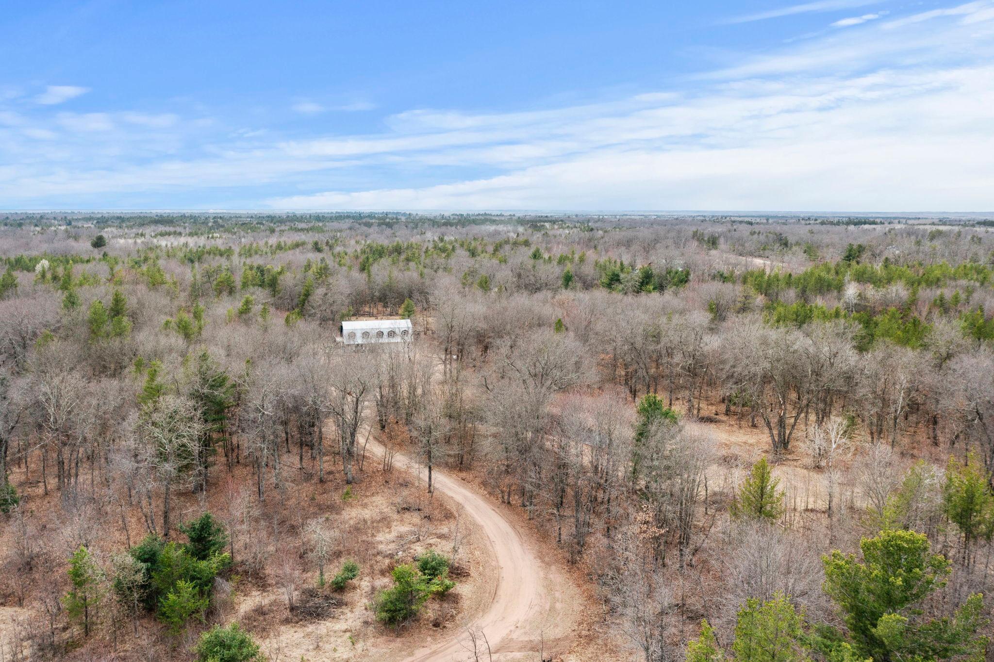 4-web-or-mls-25445 Spaulding Rd-368.jpg