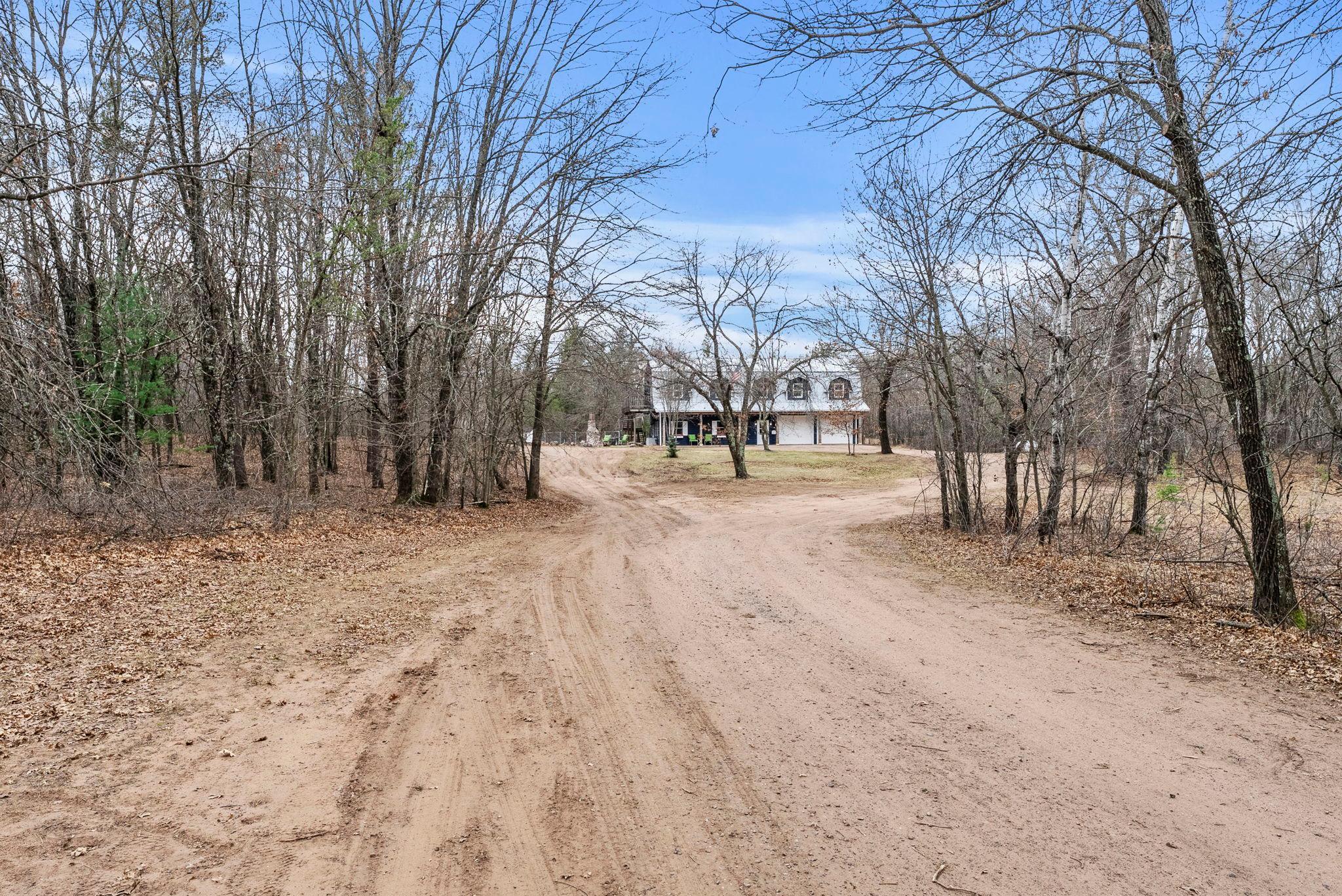 11-web-or-mls-25445 Spaulding Rd-8.jpg