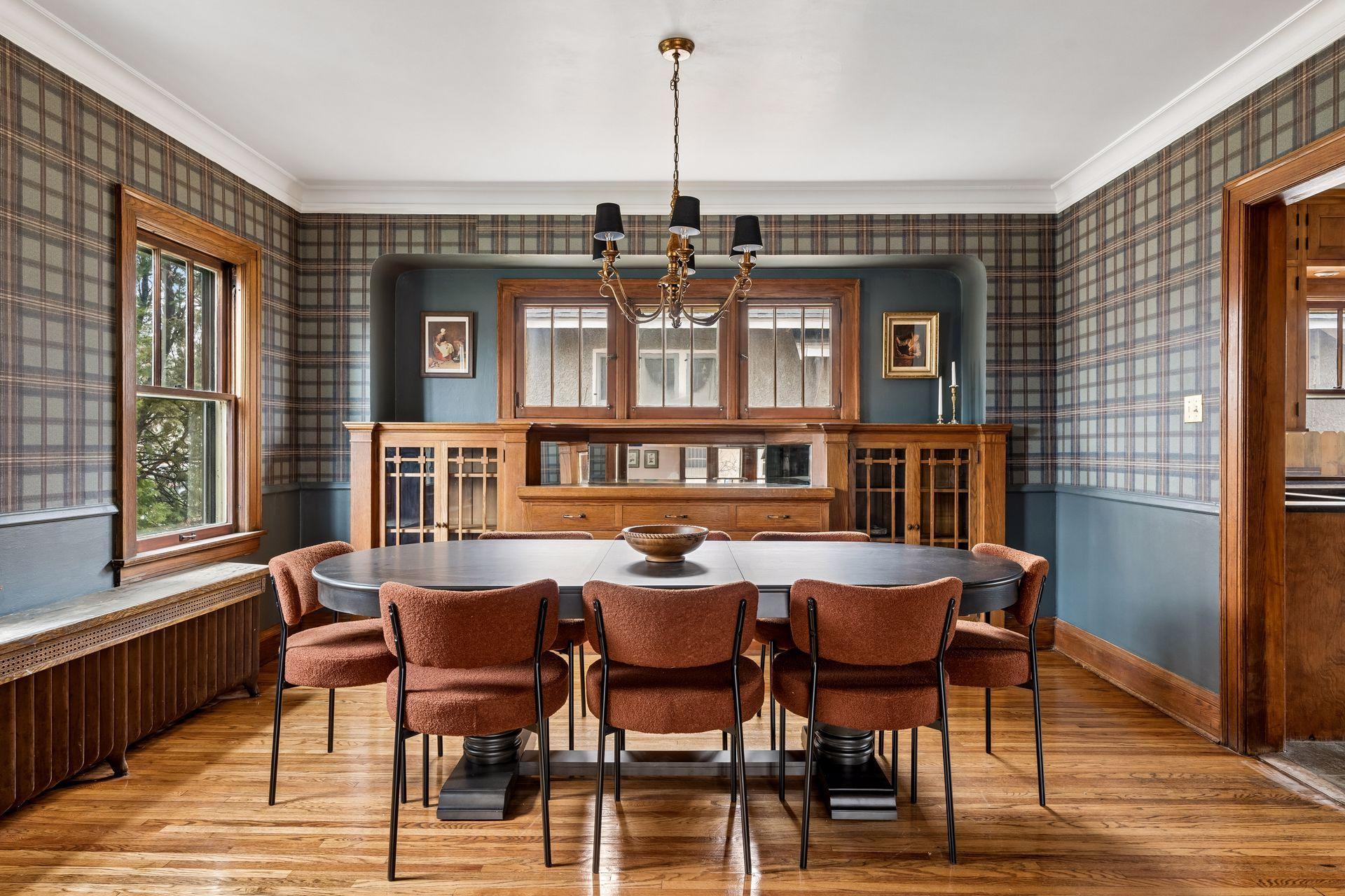 4153 Columbus Ave Minneapolis 55406 - Spacecrafting - 0019.jpg