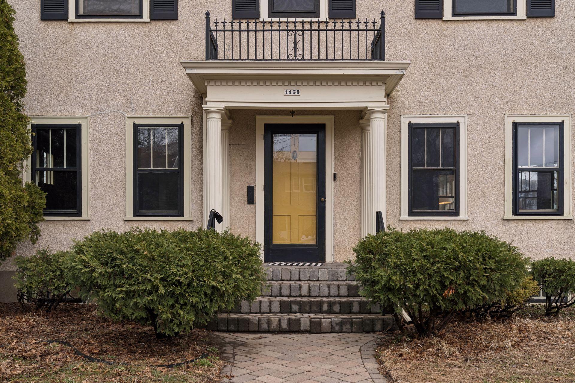 4153 Columbus Ave Minneapolis 55406 - Spacecrafting - 0004.jpg