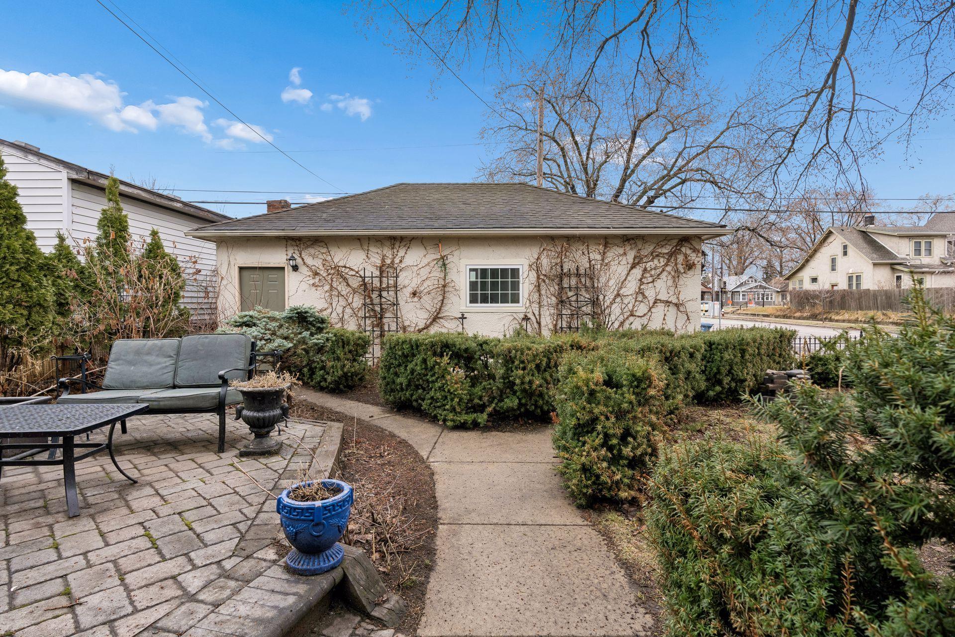 4153 Columbus Ave Minneapolis 55406 - Spacecrafting - 0050.jpg