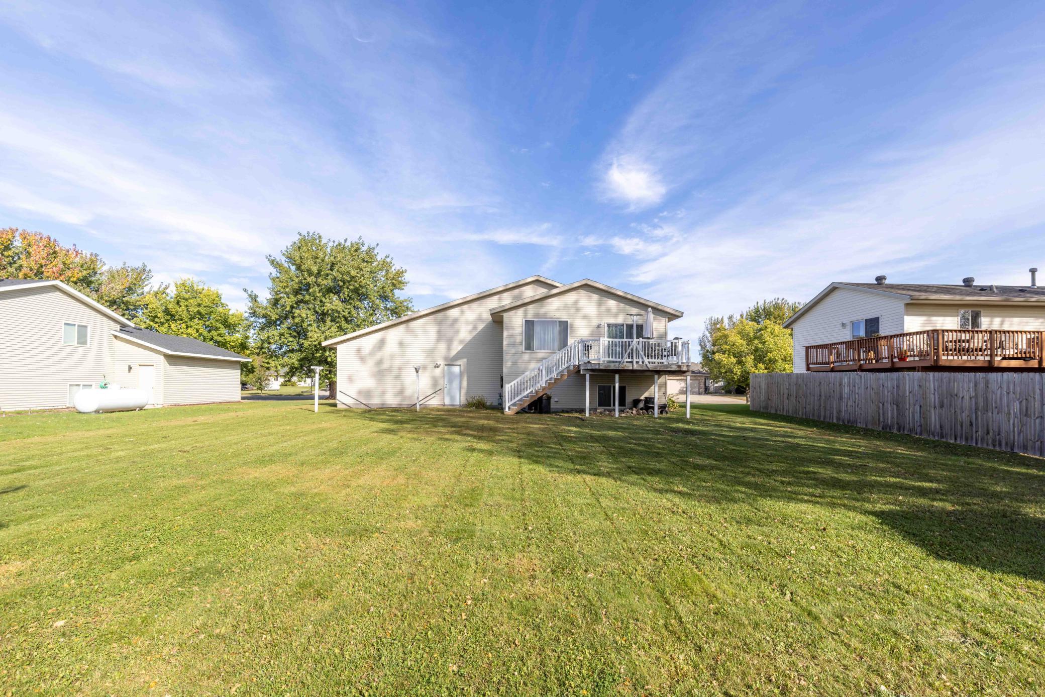 1405 2nd Ave Barnesville-9.jpg