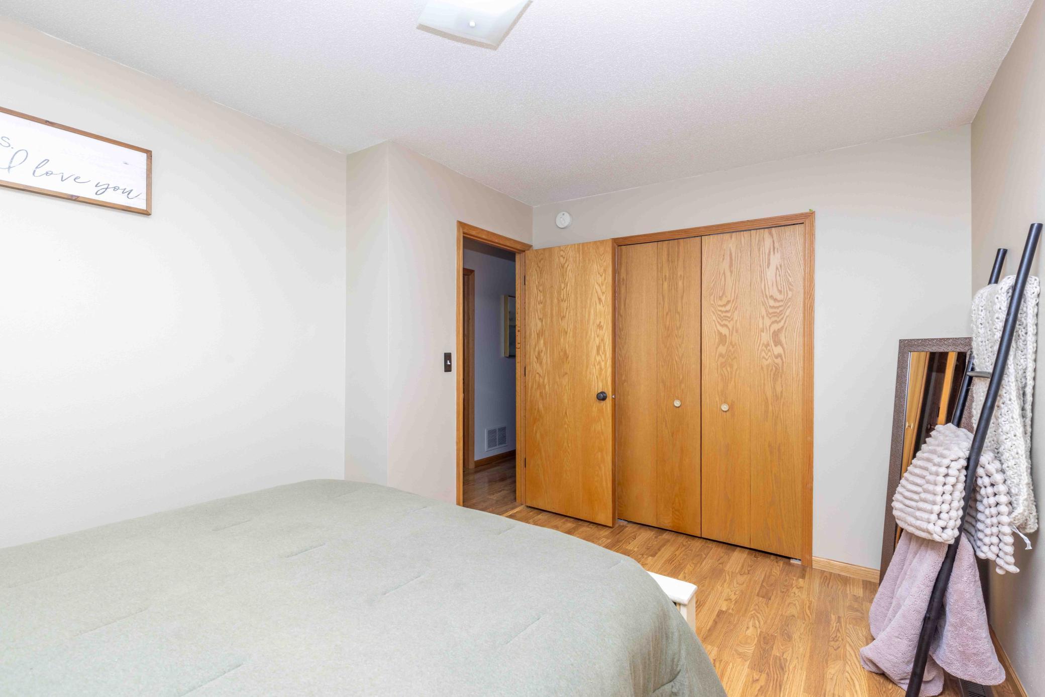 1405 2nd Ave Barnesville-34.jpg