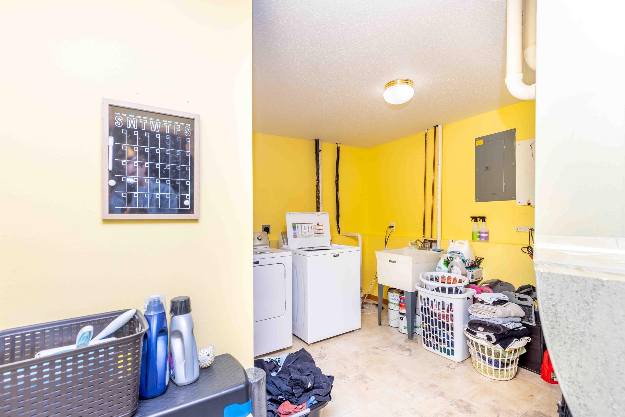 1405 2nd Ave Barnesville-46.jpg