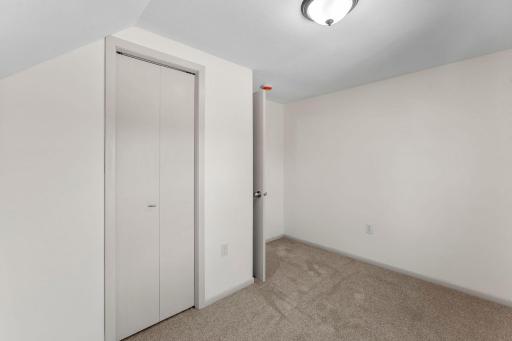 440 Nebraska Avenue E, Saint Paul, MN 55130