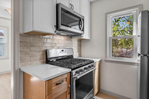 440 Nebraska Avenue E, Saint Paul, MN 55130