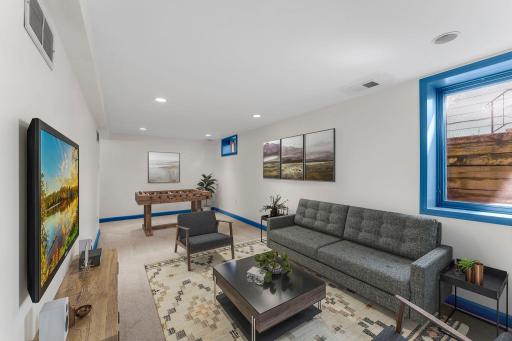 440 Nebraska Avenue E, Saint Paul, MN 55130