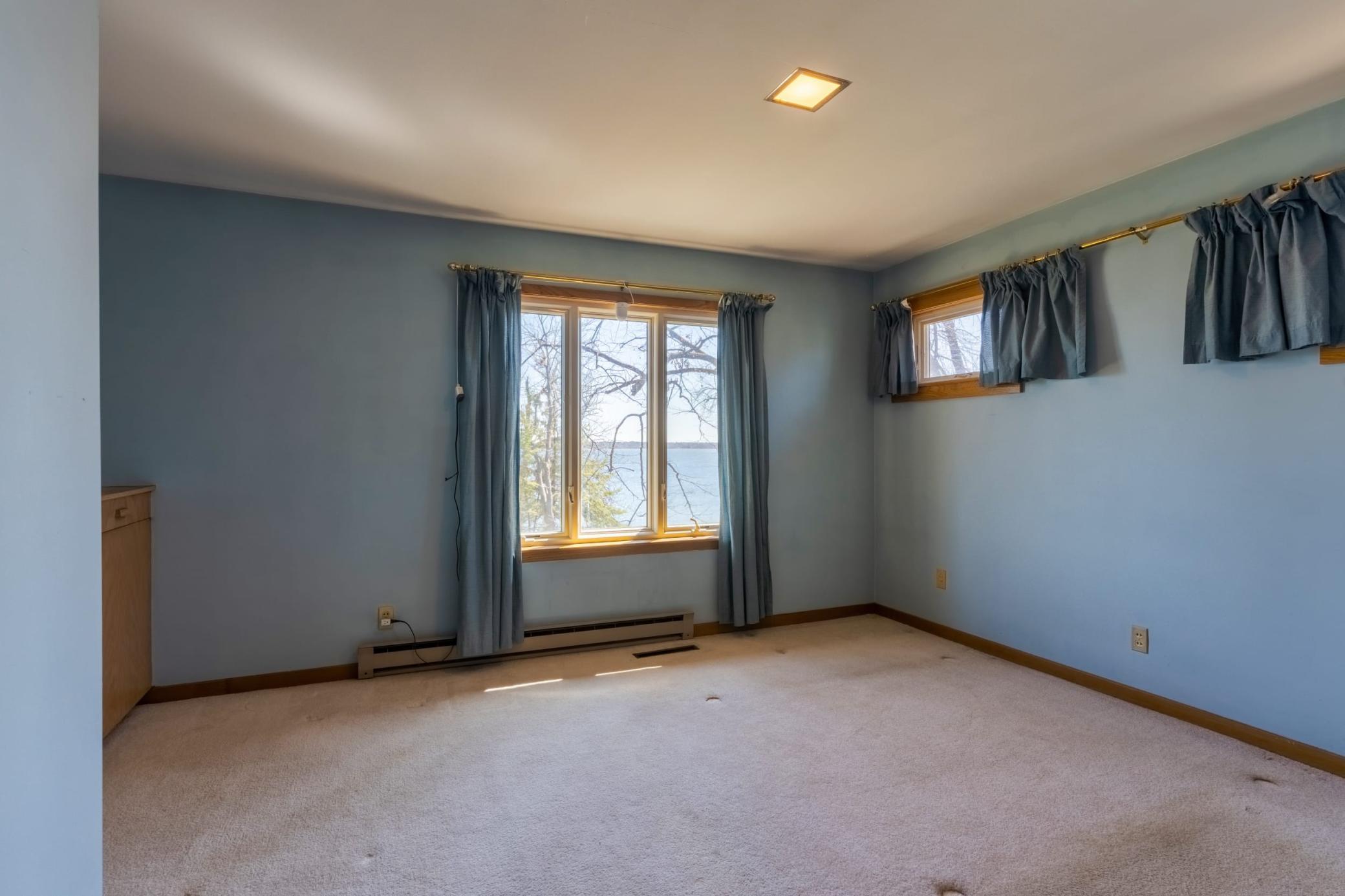 Primary Bedroom.jpeg
