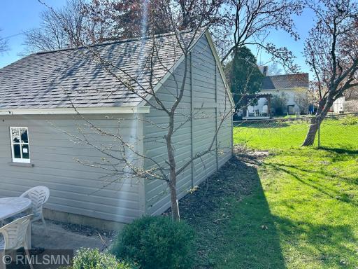 833 10th Street NW, Rochester, MN 55901