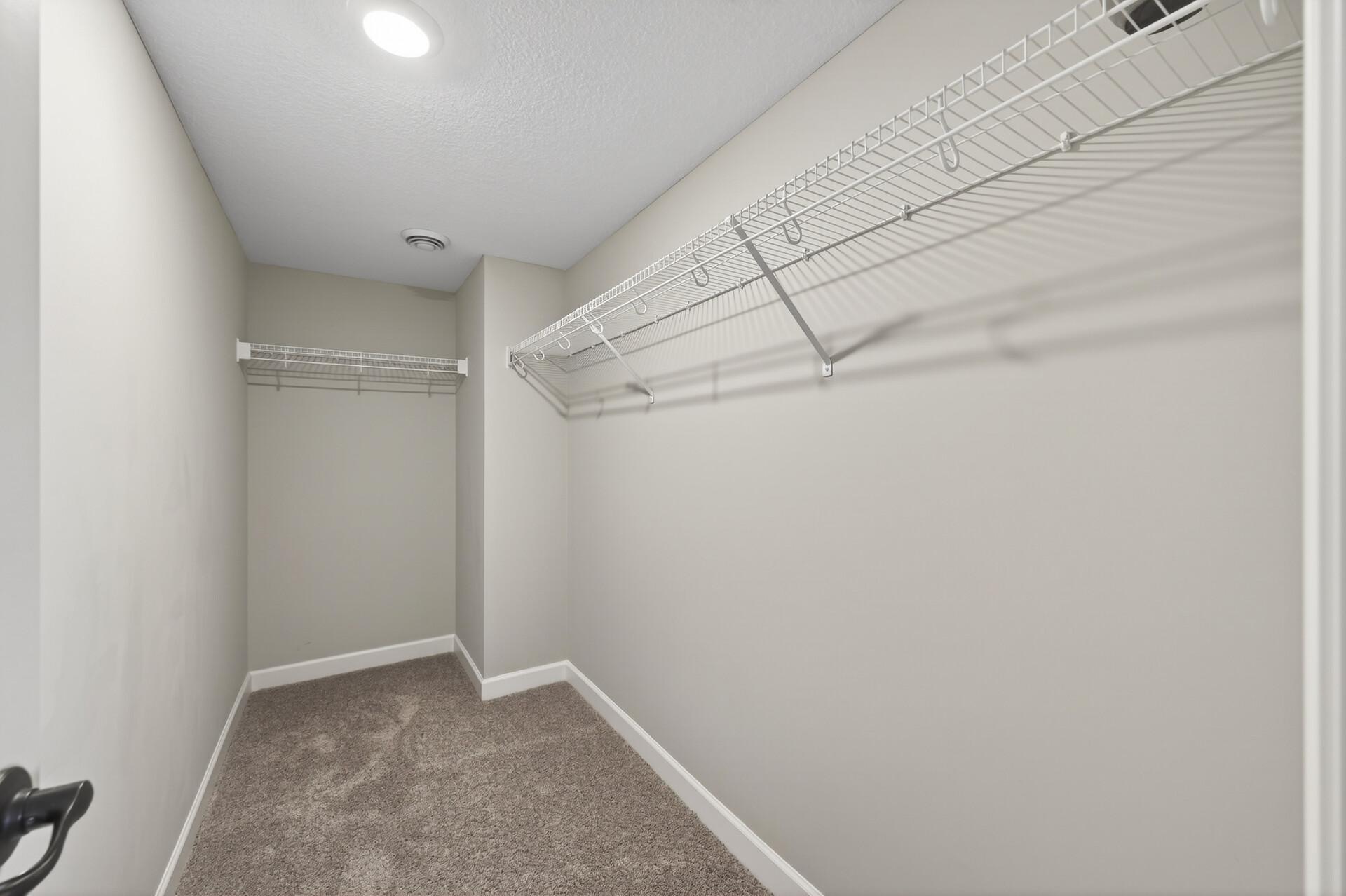 Bedroom 5 Walk-in Closet