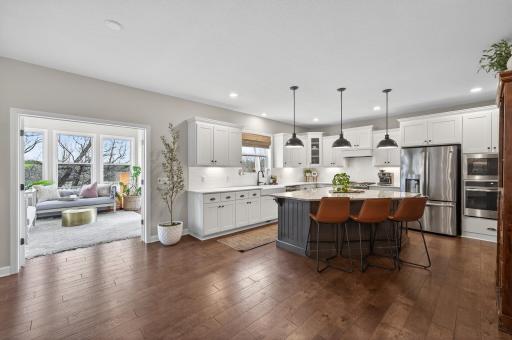 Lot's of open space between the rooms