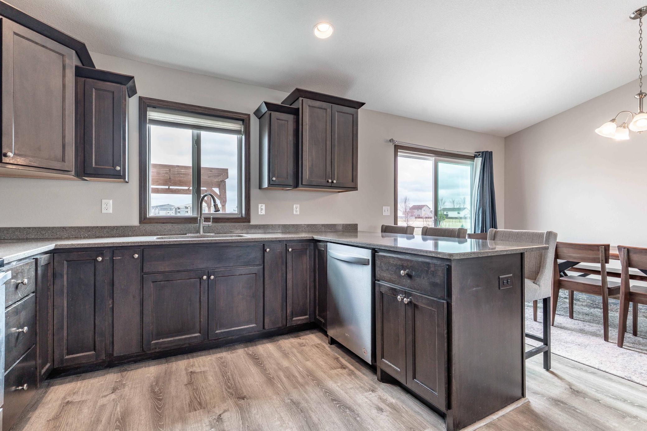 Abundance of Counter Space