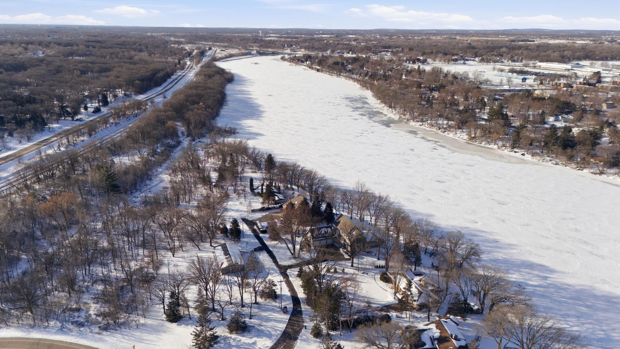 "Enjoy a Peaceful, Private Retreat Where Living Is Defined By The Water. From The Patio Overlooking The River, You Will Be Mesmerized By The Vast Panoramic Views And Amazing Sunsets—This Is The Unparalleled Life On The River!