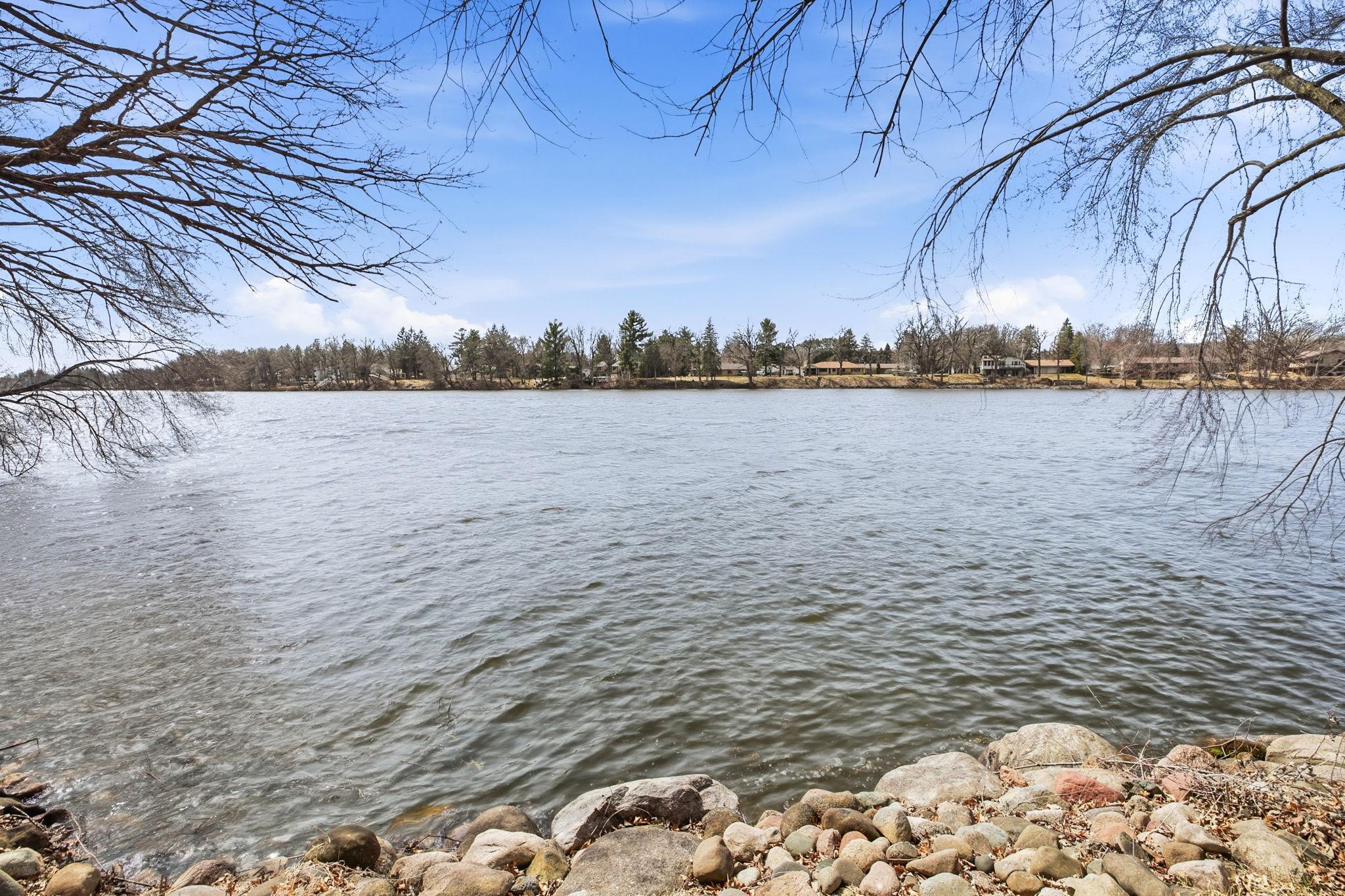 Expansive River Views, Gradual Lot Great For Pontooning/Boating And Enjoying