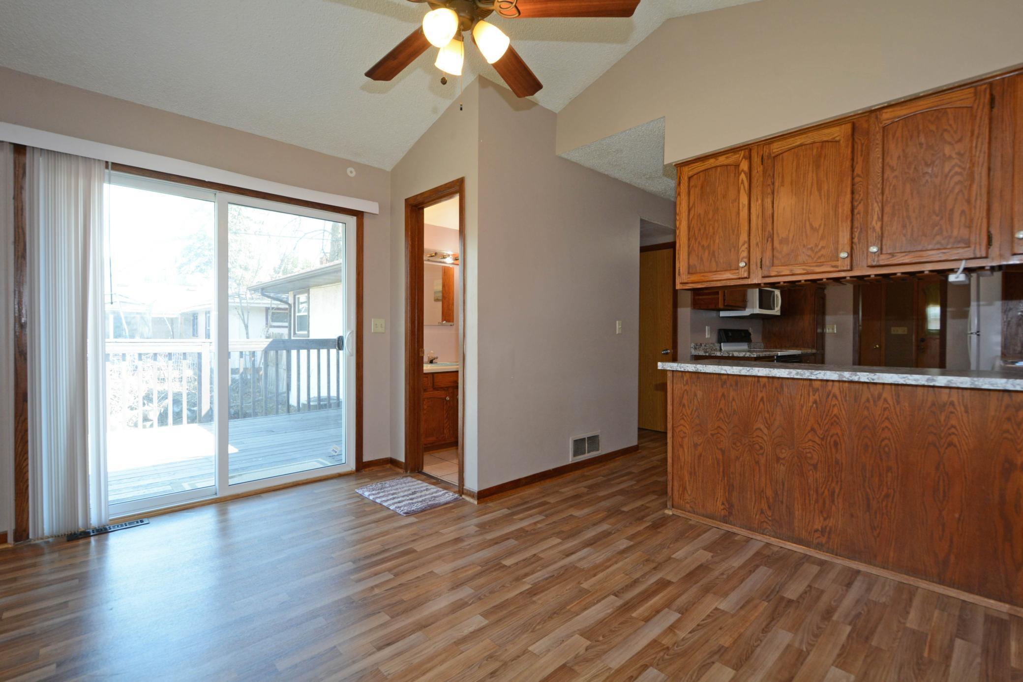 1483 3rd St E 015.jpg