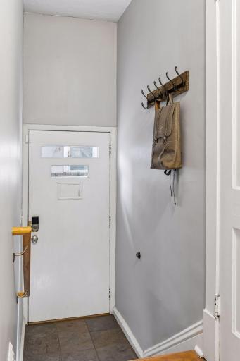 4617 Bryant Avenue South - Spacecrafting - 0033.jpg