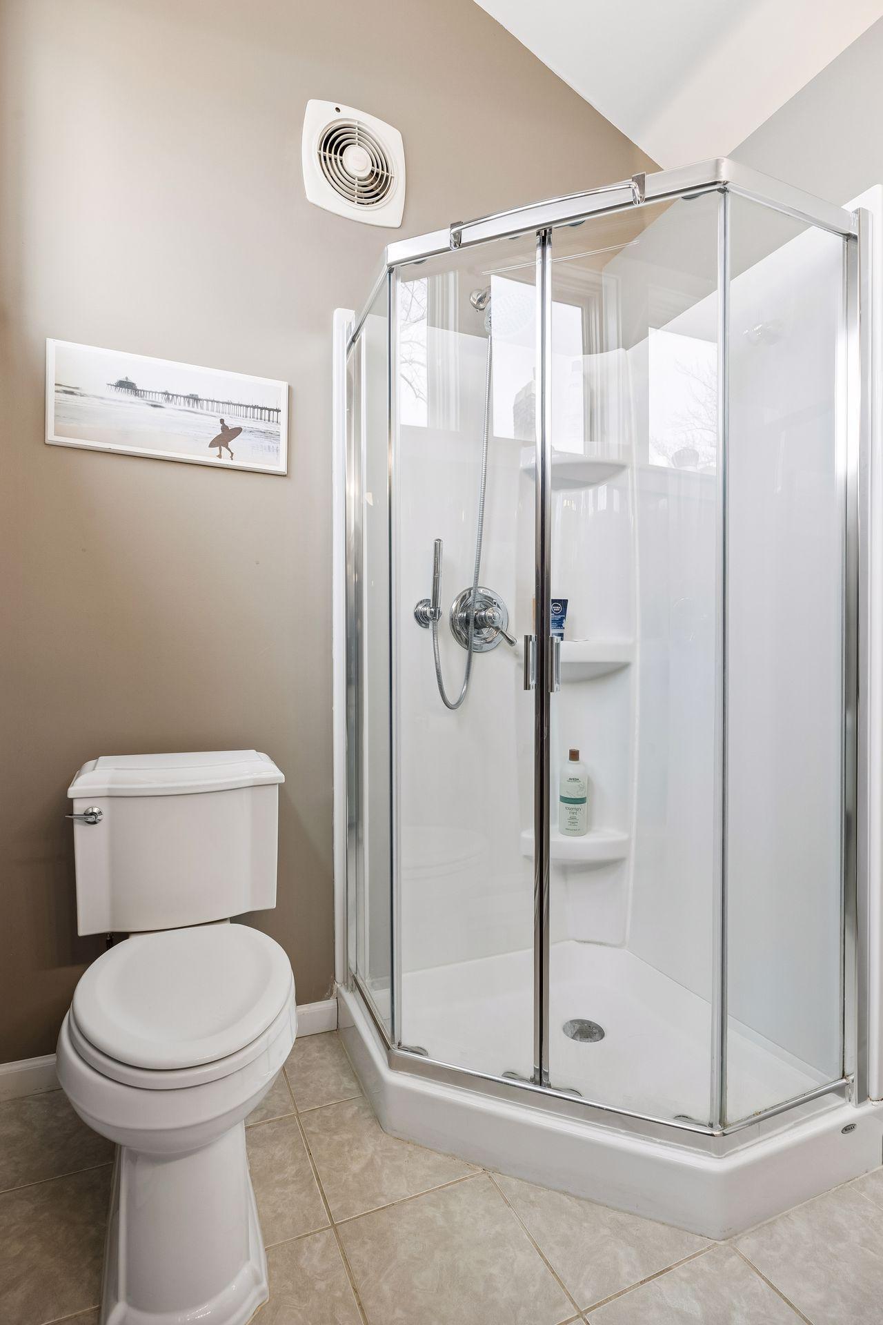 4617 Bryant Avenue South - Spacecrafting - 0042.jpg