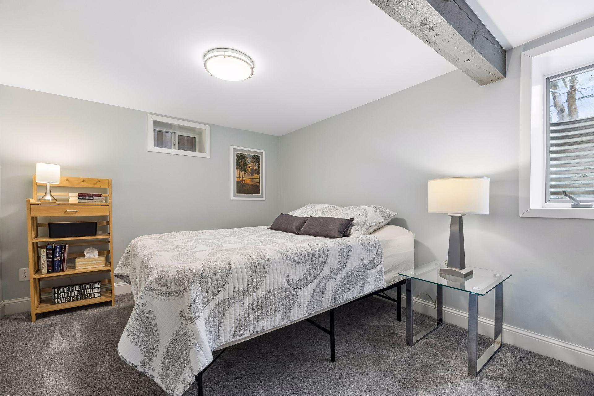 4617 Bryant Avenue South - Spacecrafting - 0050.jpg