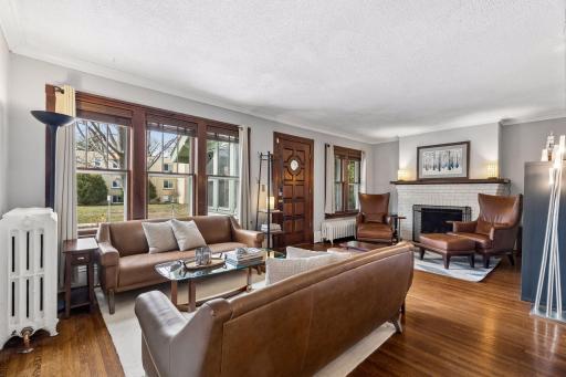 4617 Bryant Avenue South - Spacecrafting - 0011.jpg