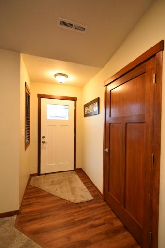 147 Highland Circle, Zumbrota, MN 55992