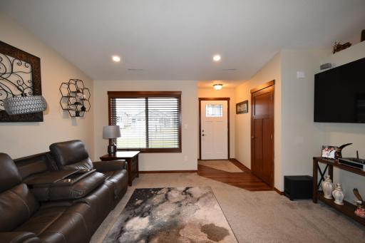 147 Highland Circle, Zumbrota, MN 55992