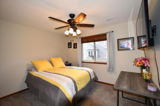 147 Highland Circle, Zumbrota, MN 55992