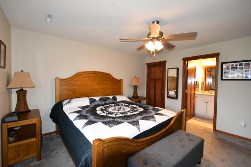 147 Highland Circle, Zumbrota, MN 55992