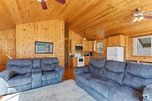 40582 Pequot Drive, Browerville, MN 56438