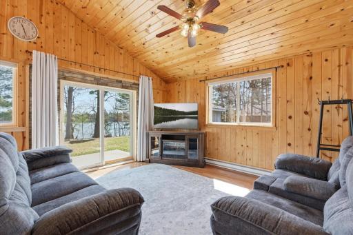 40582 Pequot Drive, Browerville, MN 56438