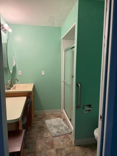 guest house bath.jpg