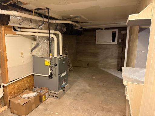 Basement 2.jpg