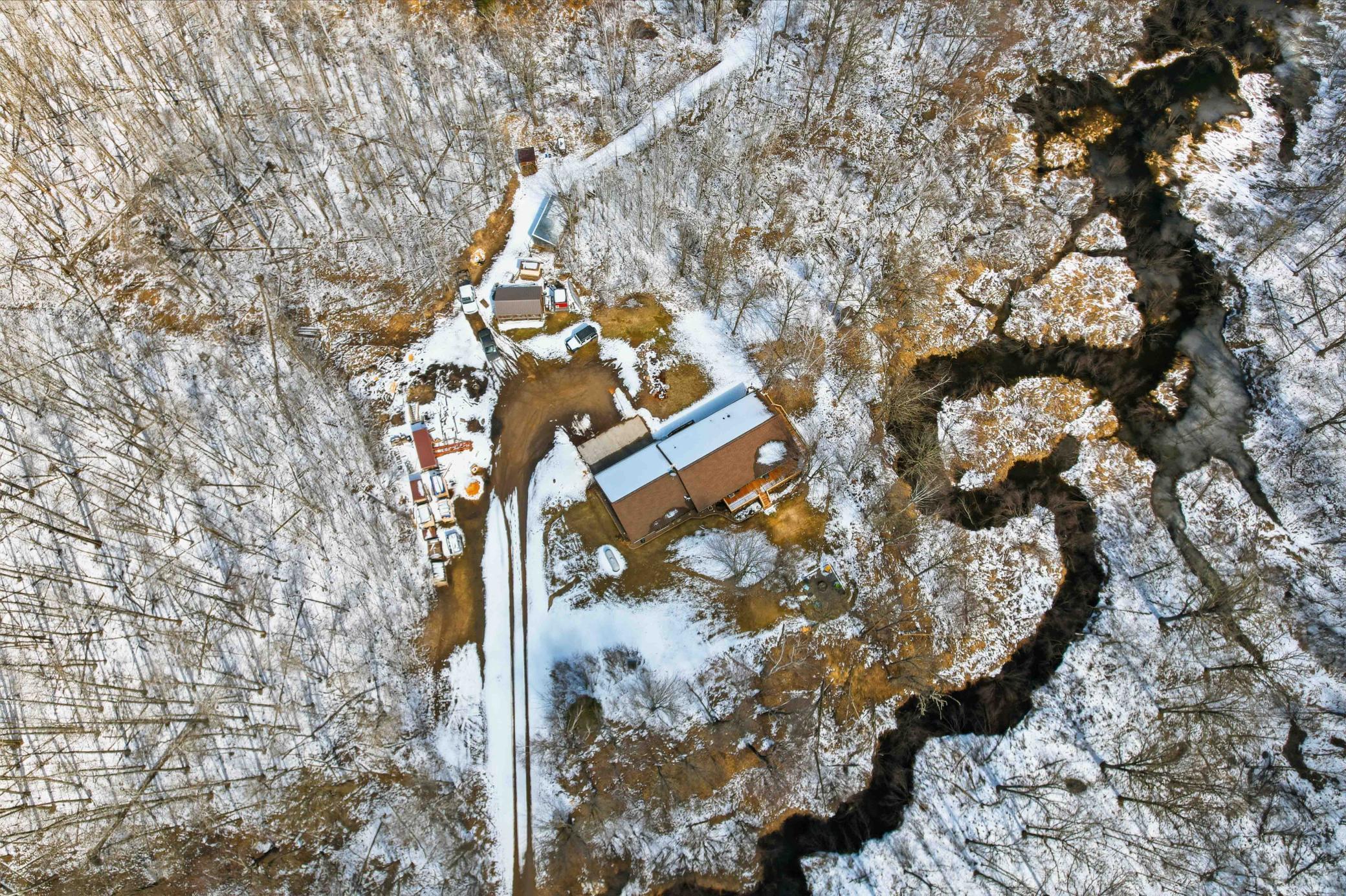 5-2356 340th Ave_Isle-11.jpg