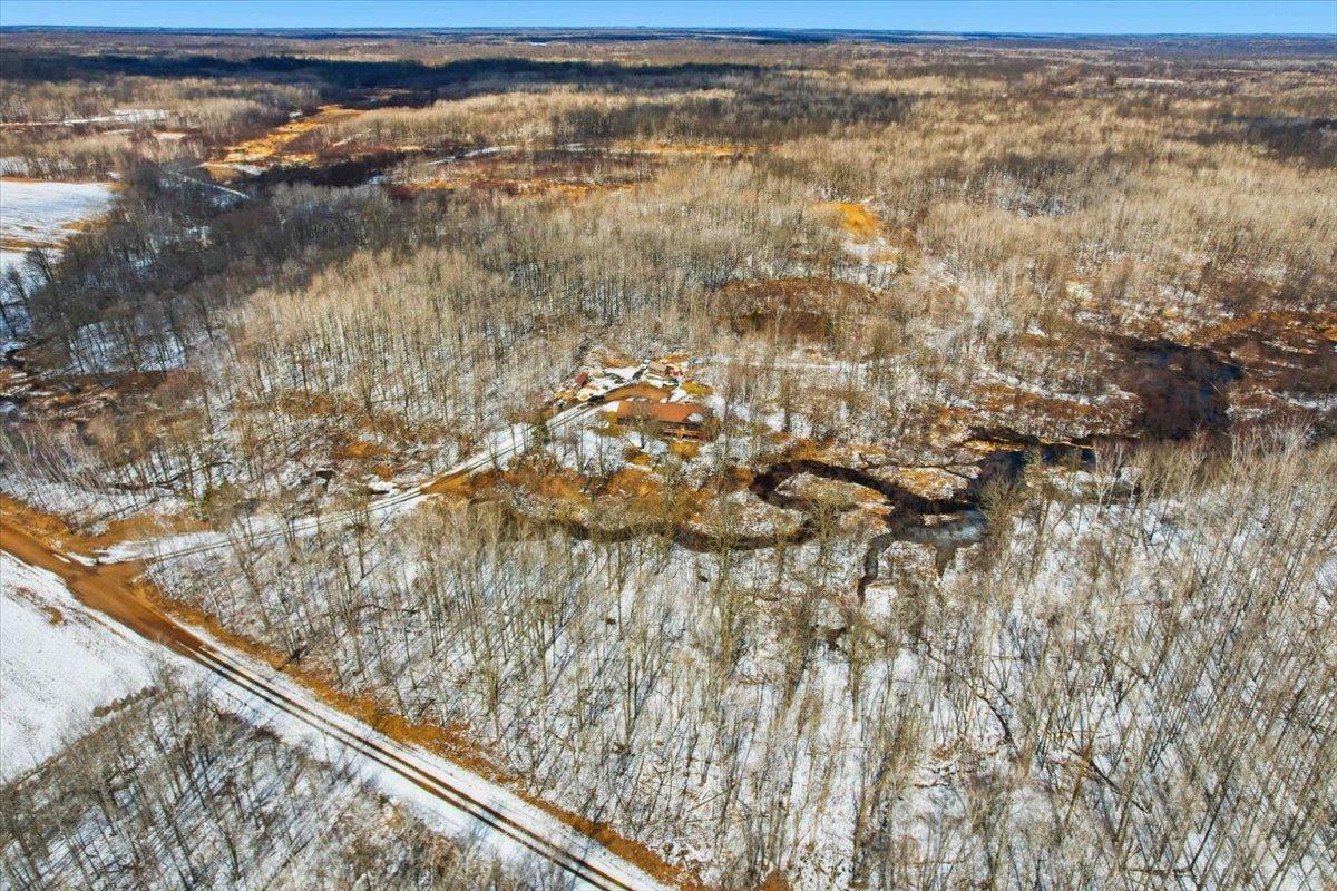 23-2356 340th Ave_Isle-13.jpg