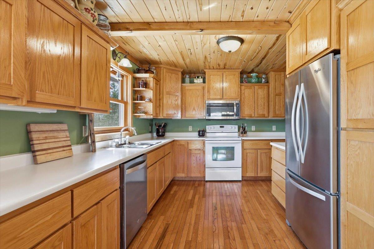 07-2356 340th Ave_Isle-38.jpg