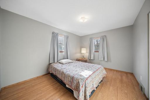 402 E 2nd Street N, Truman, MN 56088