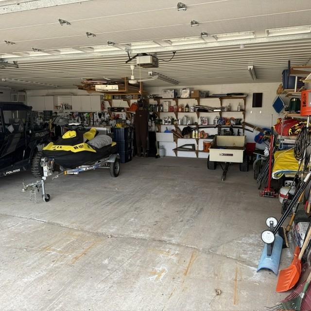 garage.jpg