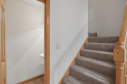 8983 Sawgrass Glen N, Maple Grove, MN 55311